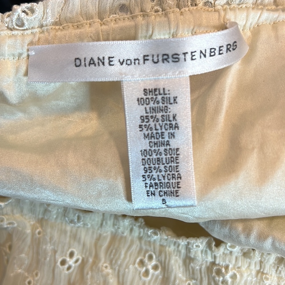 DVF Cream Strapless. Knee Length Eyelet Dress Size 8 - Picture 6 of 7